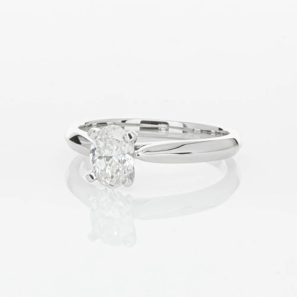 18ct White Gold .70ct Oval Cut Diamond Venetian Ring