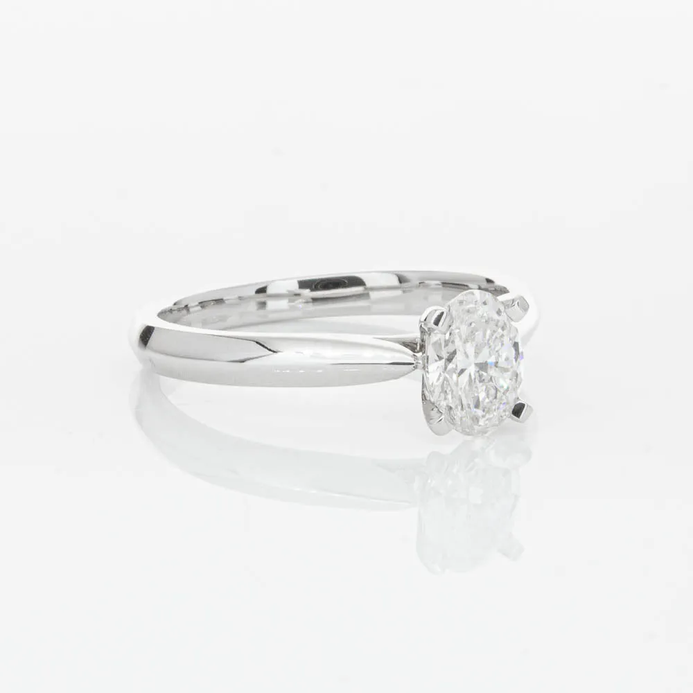 18ct White Gold .70ct Oval Cut Diamond Venetian Ring