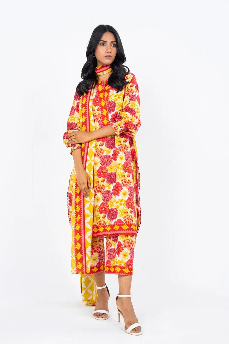 3 Pc Printed Lawn Suit With Lawn Dupatta