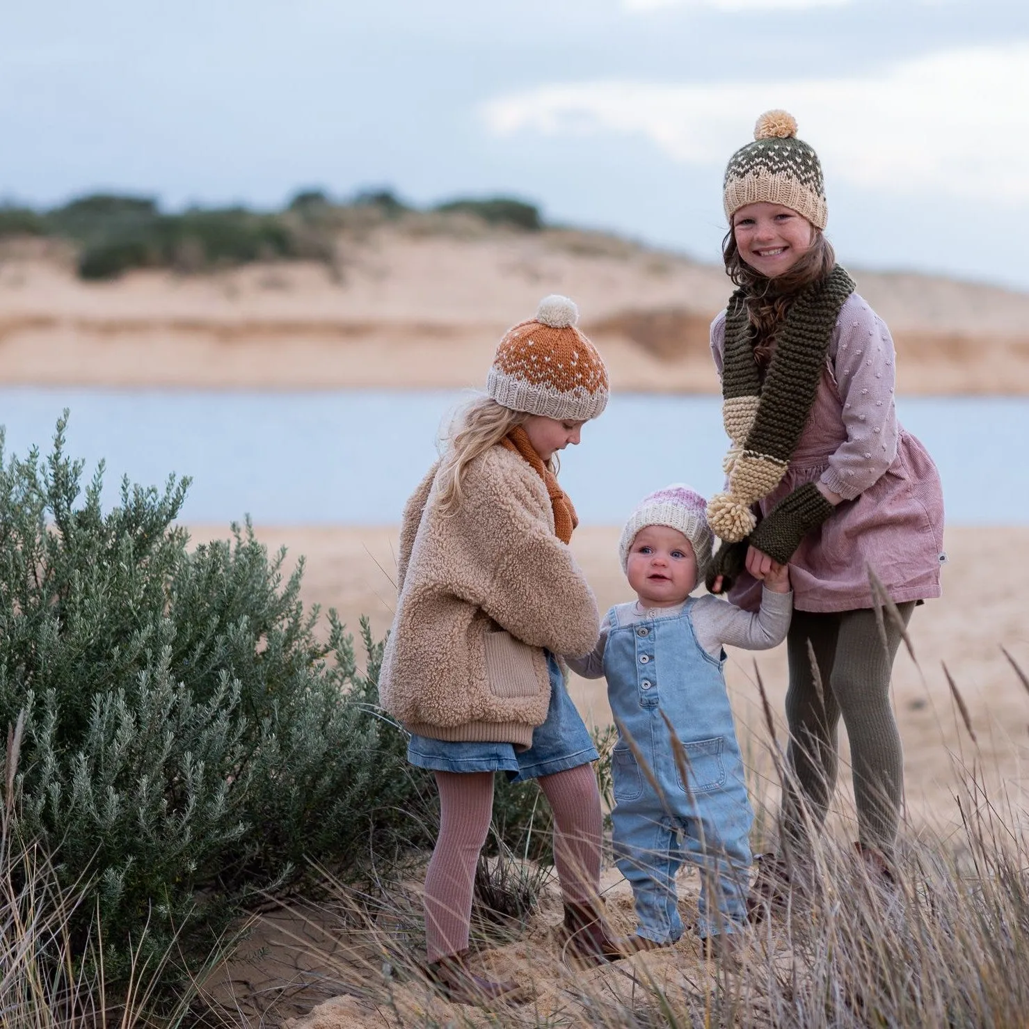 Acorn Kids: Snowflake Beanie Caramel and Oatmeal