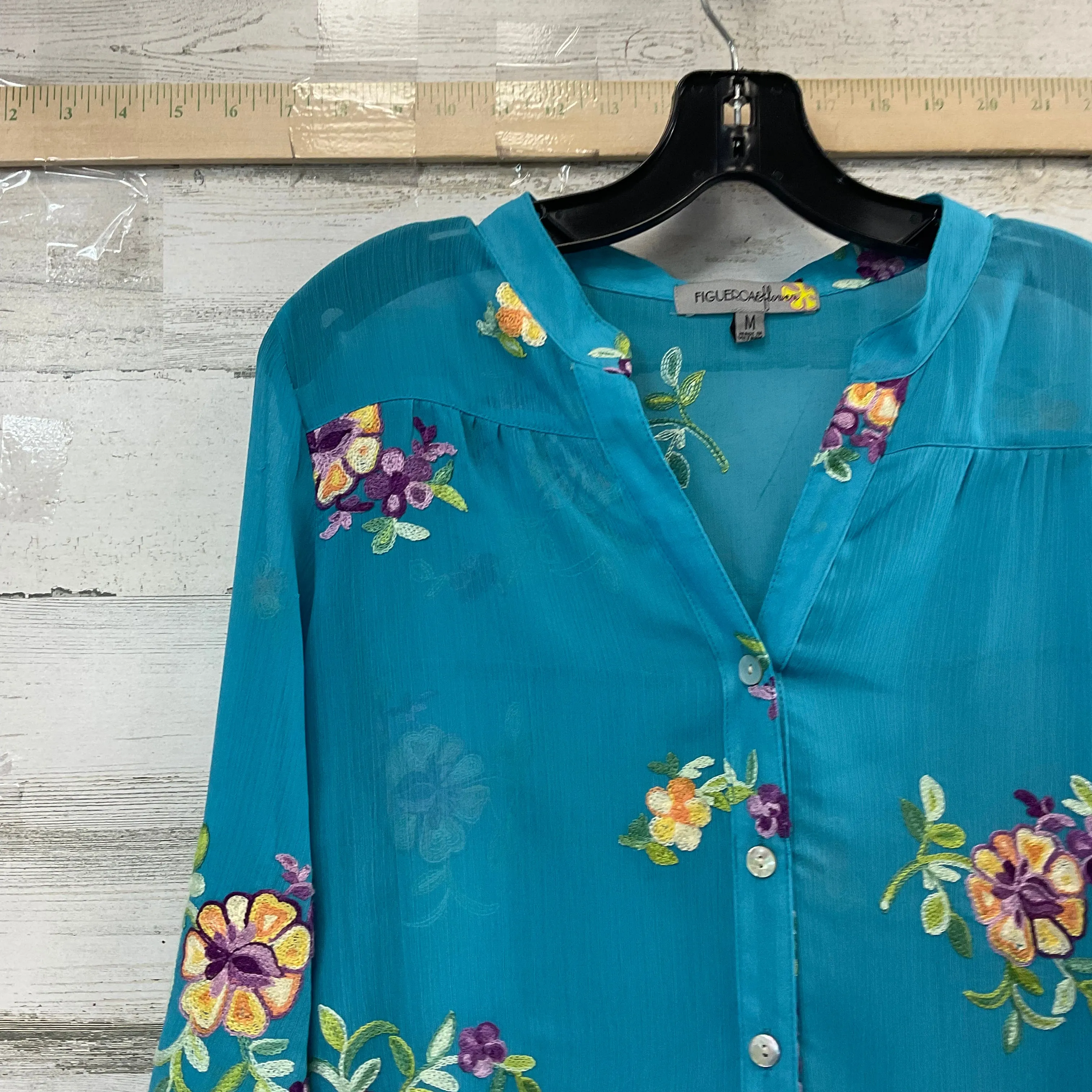 Blue Blouse Long Sleeve Figuero & Flower, Size M