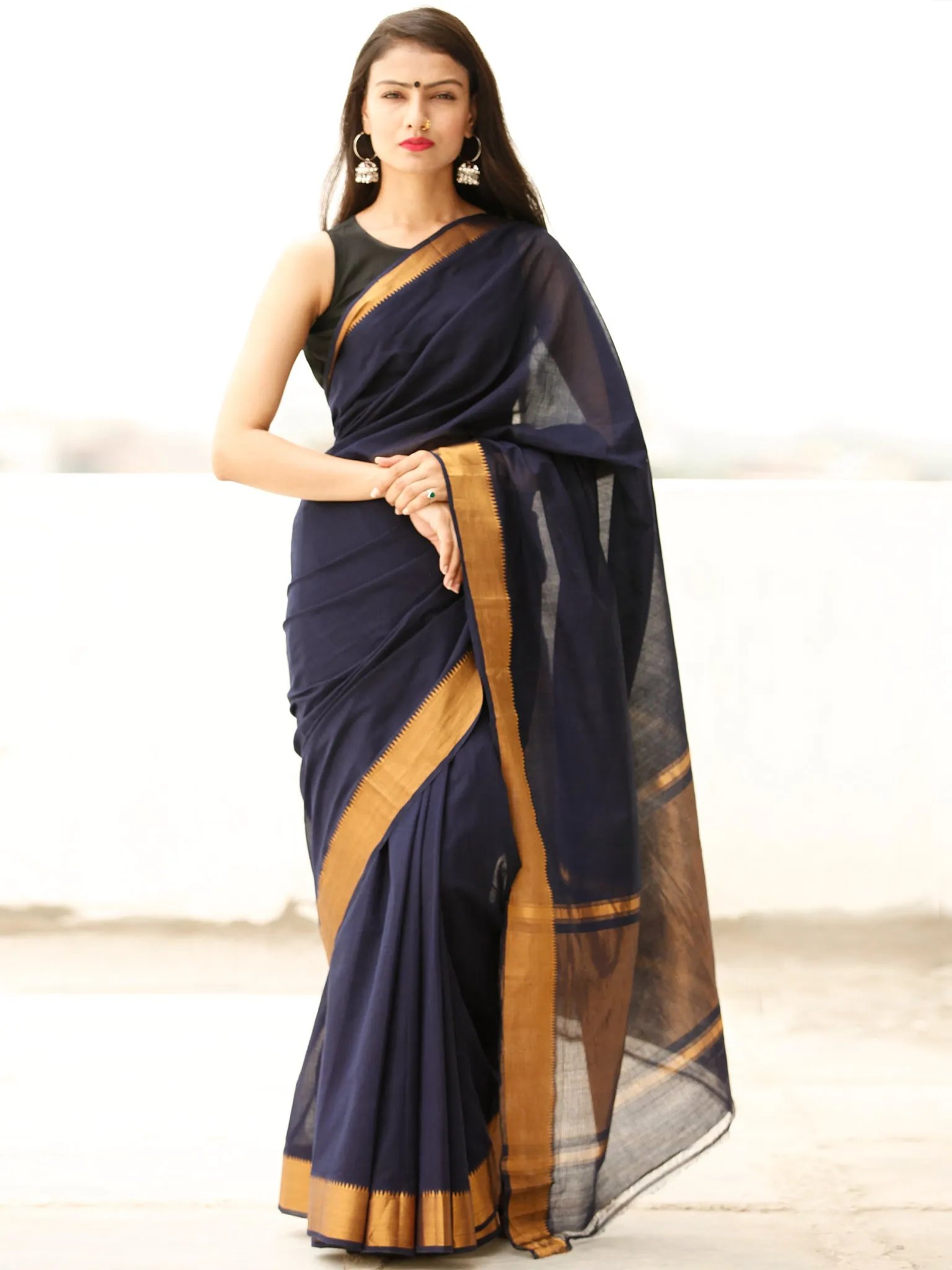 Indigo Handloom Mangalagiri Cotton Saree With Zari Border - S031703852