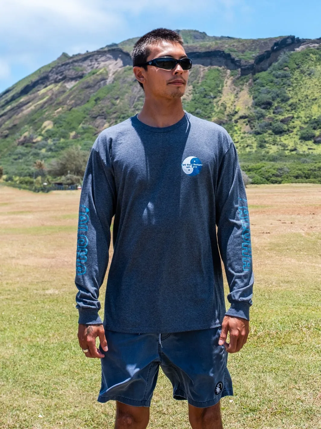 T&C Surf Graphic Diamond Head Aloha Long Sleeve